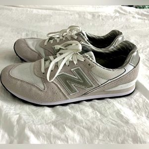 🤍Like New🤍New Balance🤍 Size 10🤍